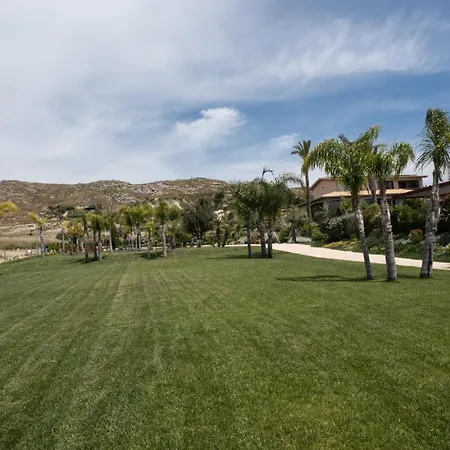 Terreforti Luxury Village מלון אגריג'נטו