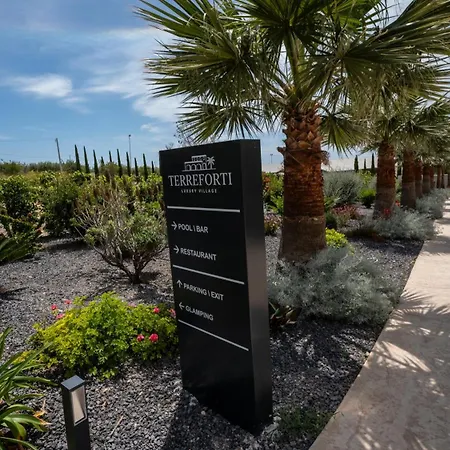 Hotel Terreforti Luxury Village *