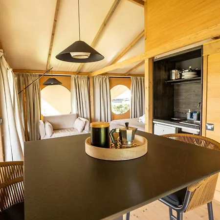 מלון Terreforti Luxury Village *
